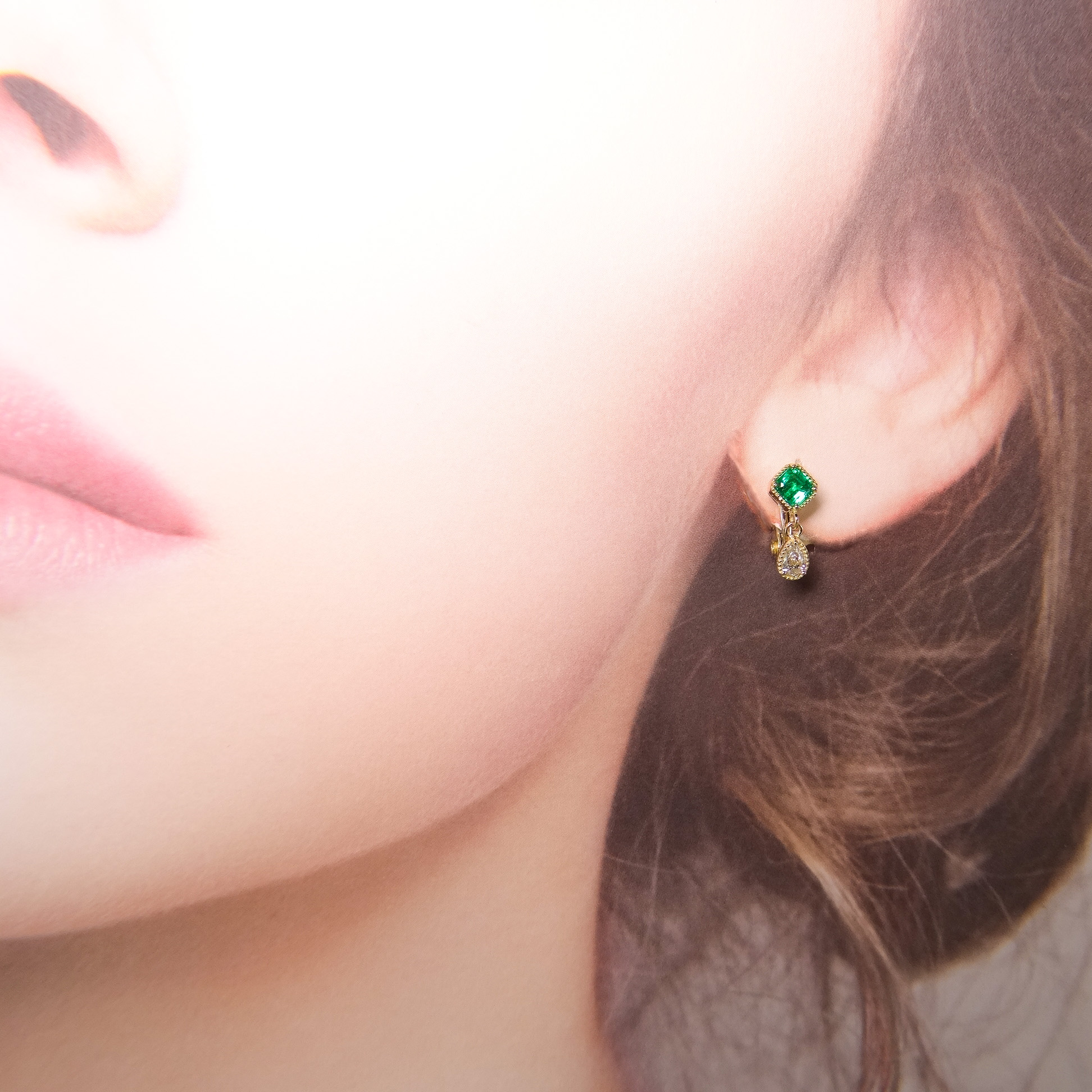 クラシカル＆タイムレス　エメラルドとダイアモンドのイヤリング